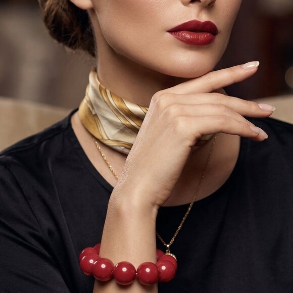 Cherry Red Acrylic Stretch Bracelet - Picture 4 of 5